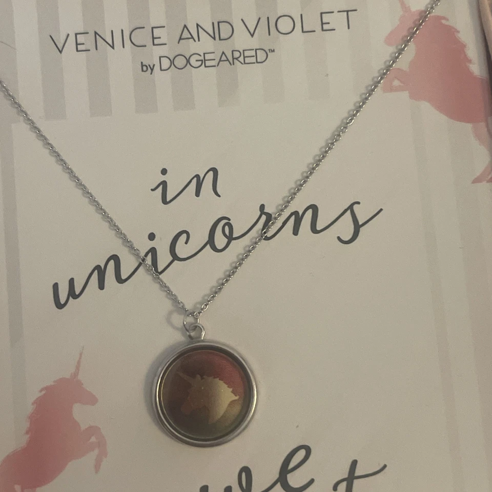 Collar Venice and Violet by Dogeared plateado nuevo pero la caja está dañada Foto 4 de 4