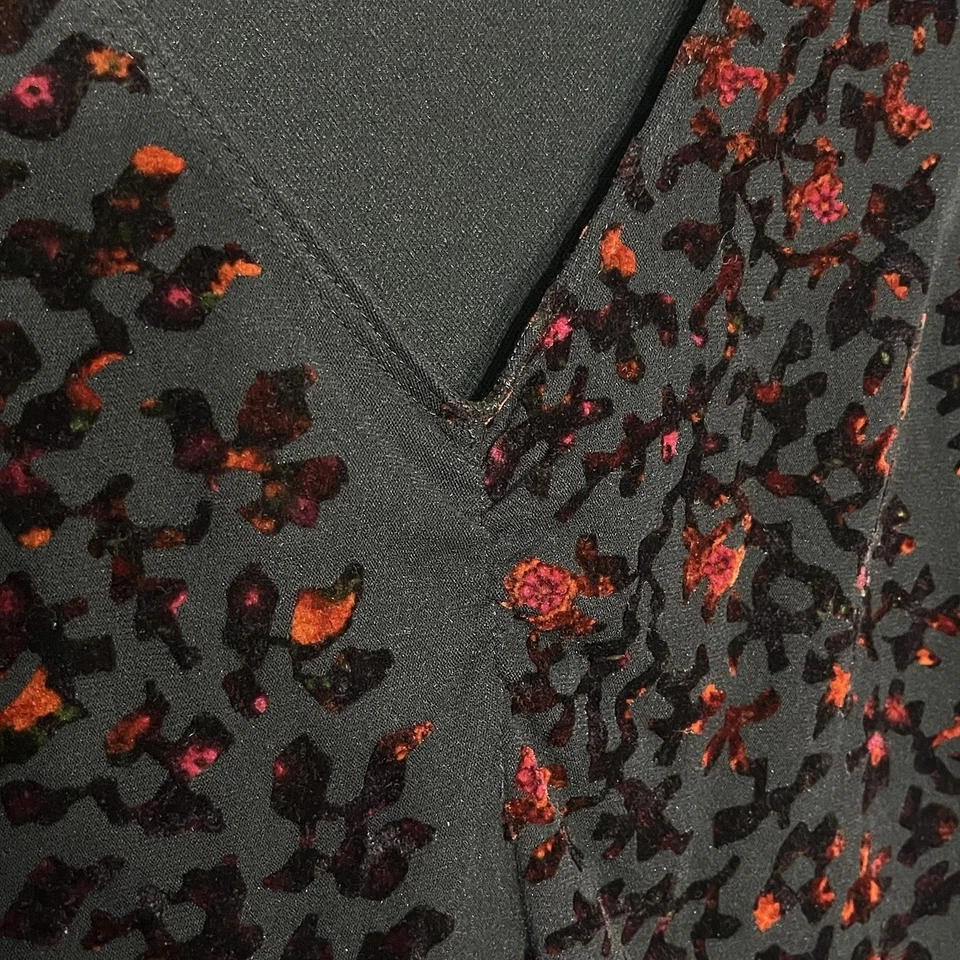 Top de terciopelo negro rojo Burnout Nine West para mujer grande Y2K Whimsigoth oscuro femenino Foto 3 de 4