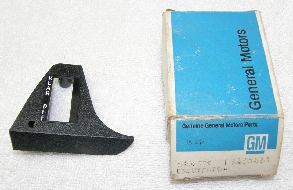 NOS 1968-69 Oldsmobile Toronado Rear Window Defogger Defroster Switch Escutcheon - Изображение 2 из 4