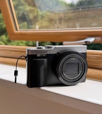 Panasonic Lumix DC-TZ99 20.3 MP 30X Zoom Compact Camera- Used- Good Condition