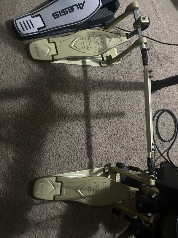 Tama Iron Cobra 600 double pedal Satin Gold Limited Edition Rare Great Condition
