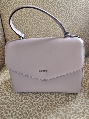 DKNY CROSSBODY LIGHT VIOLET LEATHER BAG NEW WITH TAGS
