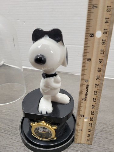 Vintage 1995 Peanuts SNOOPY Joe Cool Collectable Watch With Dome Case Figure - Picture 15 of 24