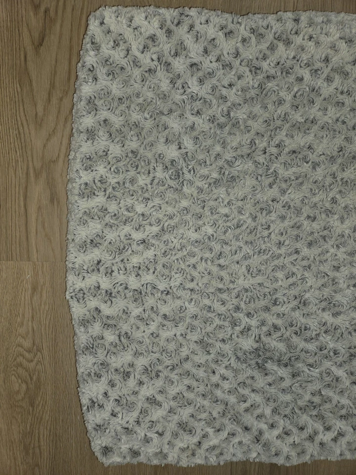 Hollywood Feed Dog Crate Bed - Plush Swirl Mat 41" x 26" - Image 4 of 4