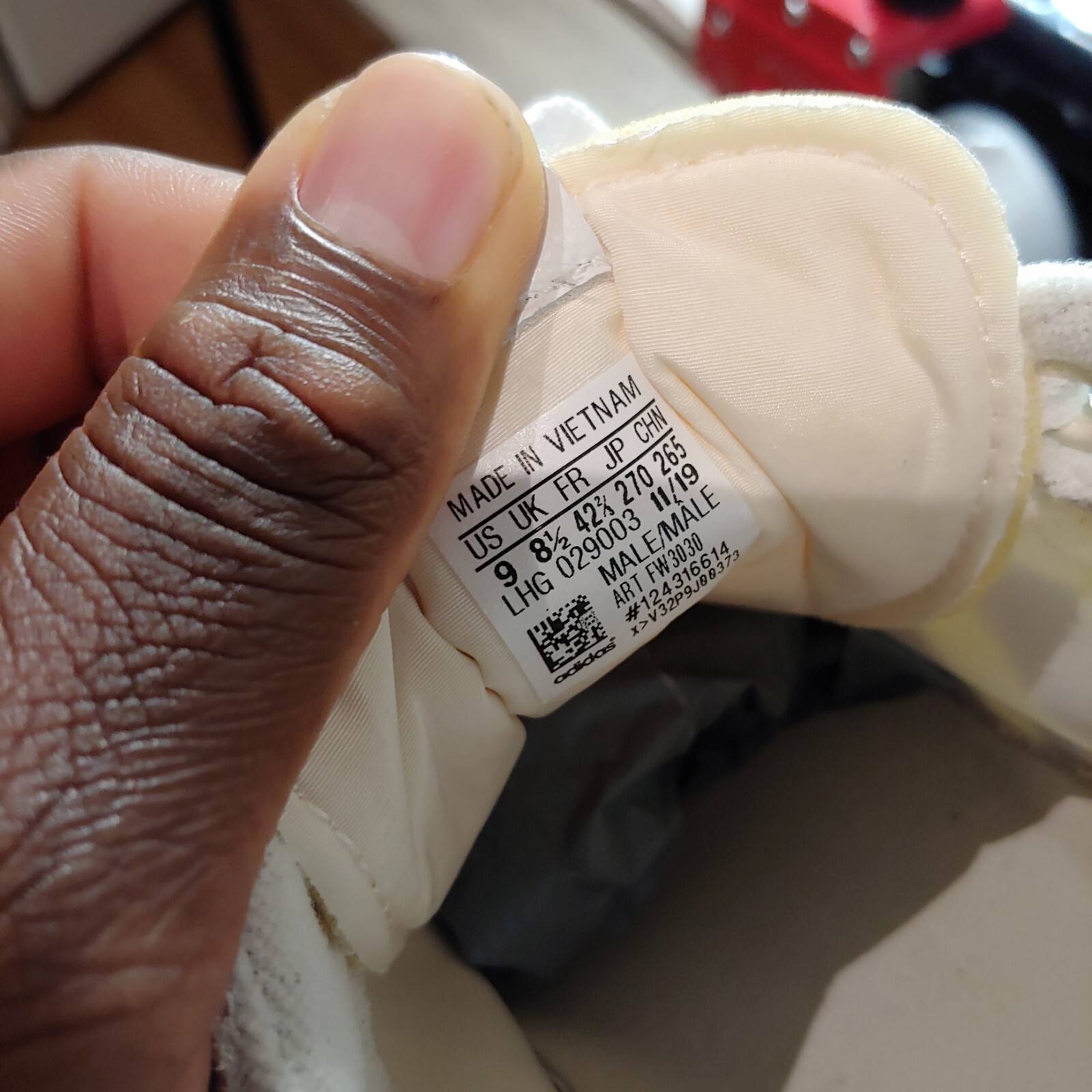 Size 9 - adidas Americana Low White 2019 Danny Glover  thumbnail 6