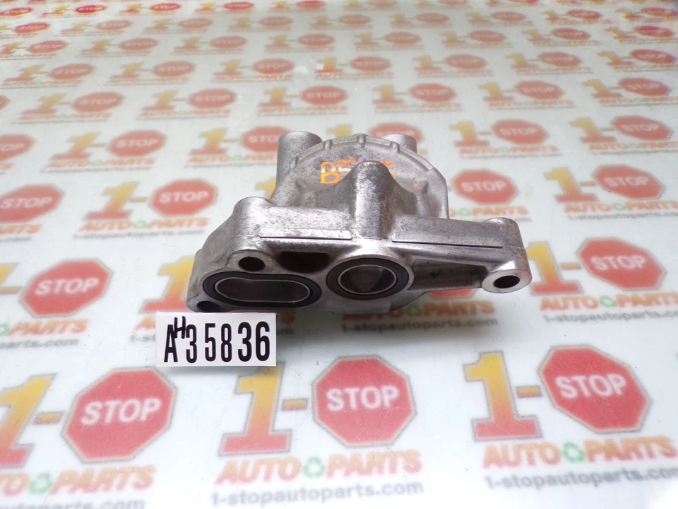 Adaptador de filtro de aceite Honda CR-V 2007-2009 2,4 L 15310-RZA-000 OEM Foto 4 de 4