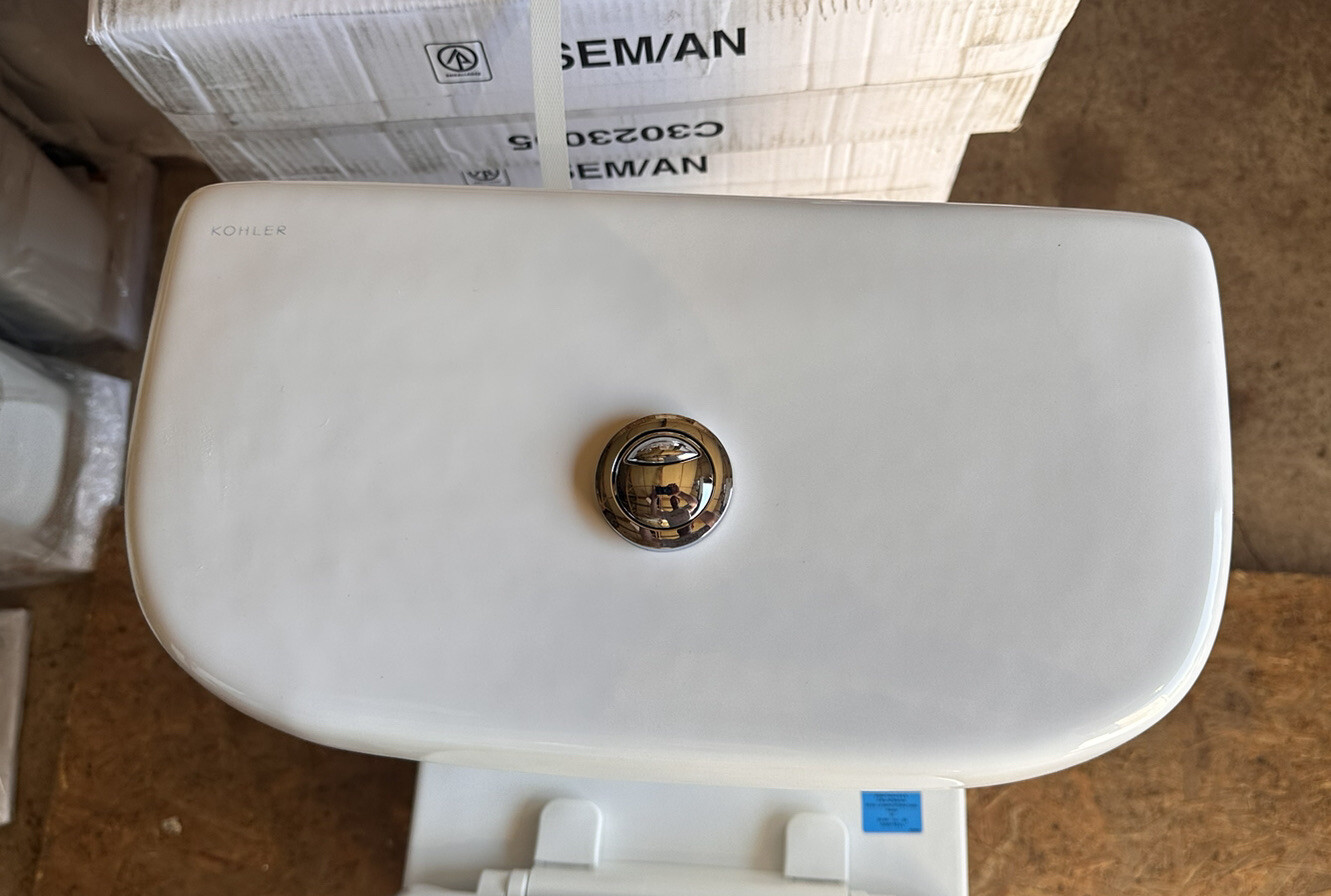 Kohler Panache / Candide Close Coupled Toilet Pan Cistern And Soft