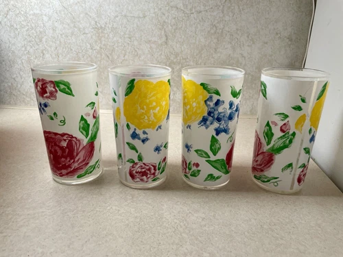 Set of 4 Floral Patterned 16 Ounce Vintage Acrylic Beverage Tumblers -Summer