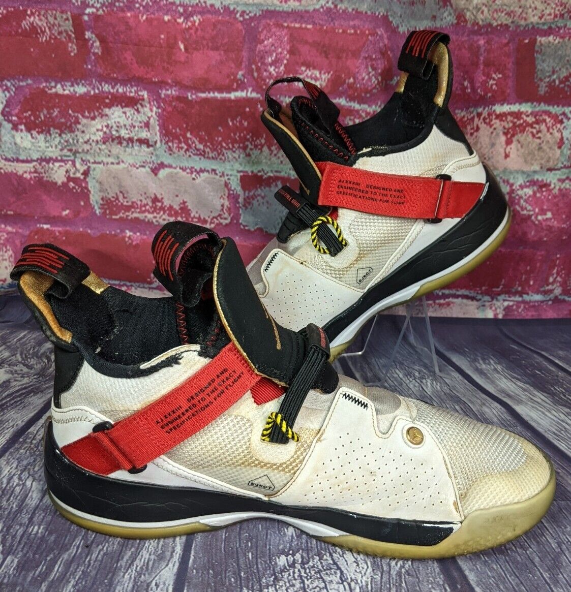 Nike Air Jordan XXXIII 33 Future of Flight White Bulls Nike Air Jordan XXXIII 33 Future of Flight White Bulls