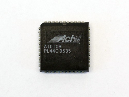 Actel A1010B FPGA Field Programmable Gate Array PL44C 9535 TI-5089920 ...