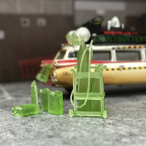 1/64 Scale Model Weld Tube Garage Tool Fire Extingguisher Fuel Canister Dioramas - Picture 4 of 7