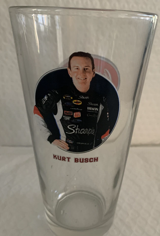 The Coca-Cola Racing Family Kurt Busch 7” Glass Foto 2 de 4