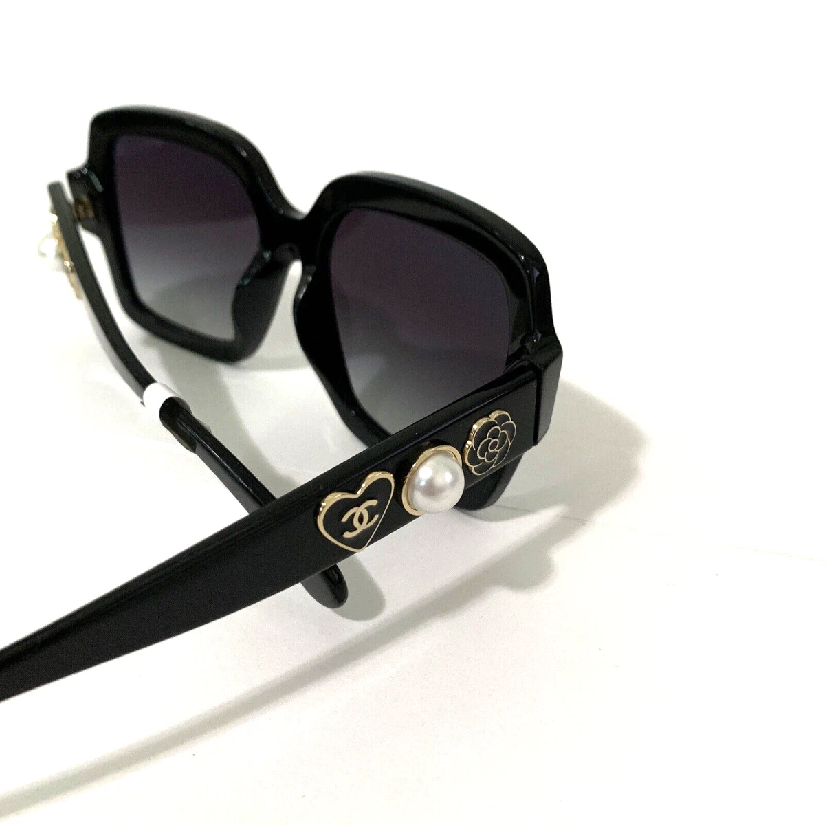 CH5422BA Black/White Square Acetate Sunglasses