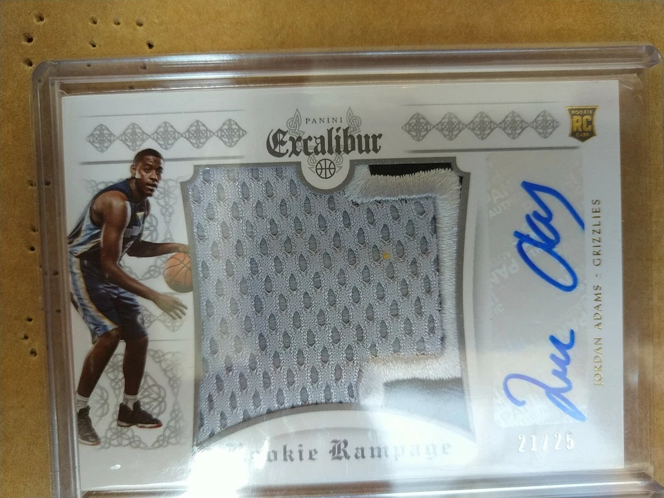 Jordan Adams 2014-15 Panini Excalibur Jumbo 新秀横冲直撞布贴 #12,21/25 — 第 3/4 张图片