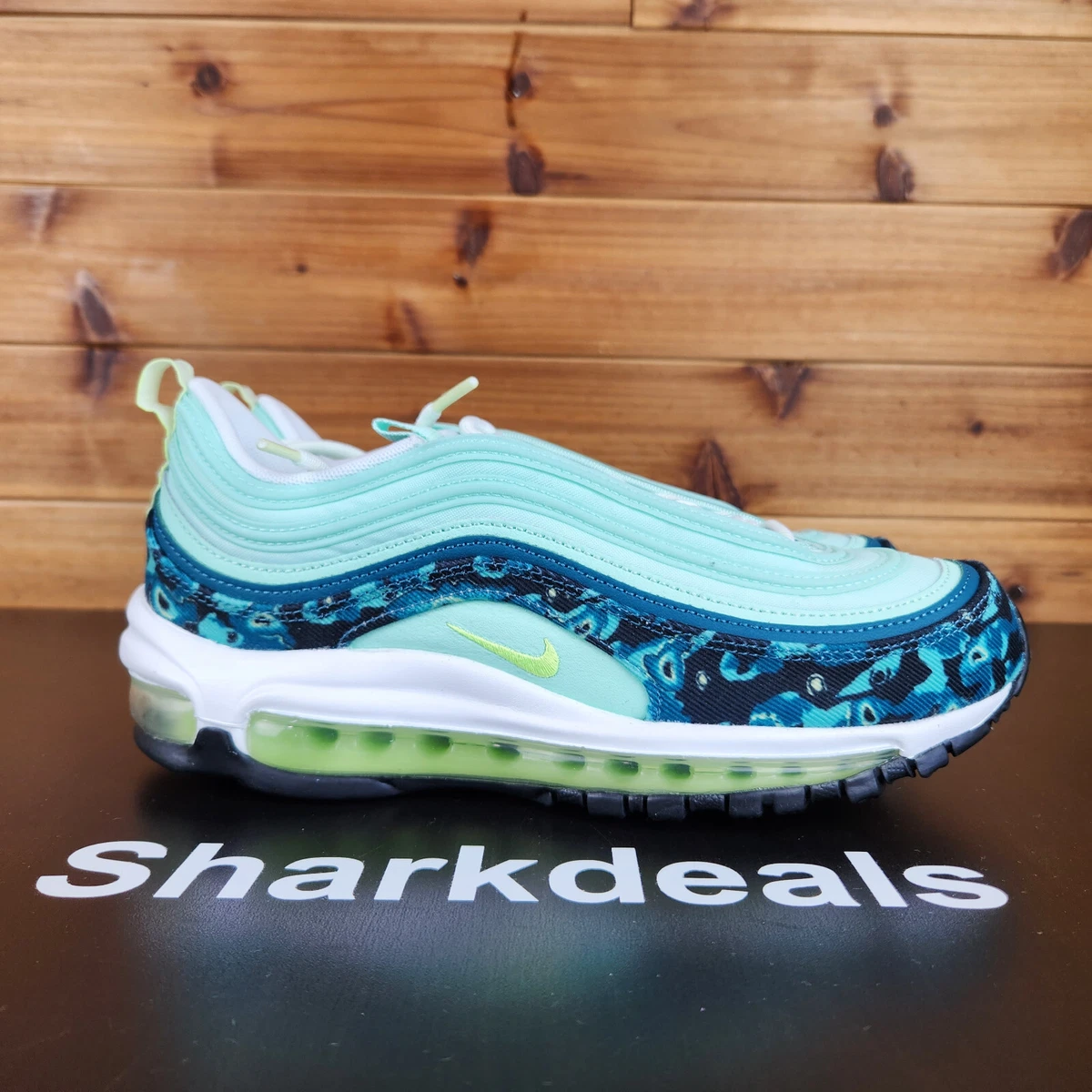 Green camo air max hotsell 97