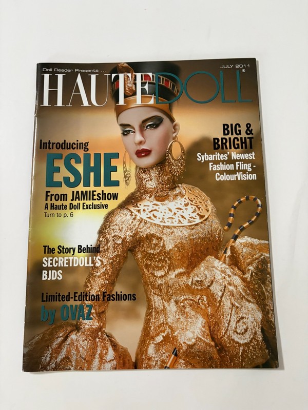 Doll Reader Presents Haute Doll Magazine July 2011 Tonner  Dioramas 4 Dolls Eshe