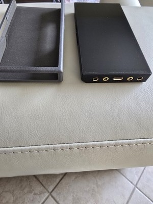 REDUCED $100.00  HiBy R6 Pro II (Gen 2)  HD Player Hi-Res Black  2025  Version 