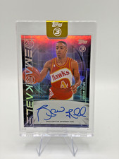 2025-26 Topps Three #RM-SW Remarkable Spud Webb Authpgraph /49 Hawks