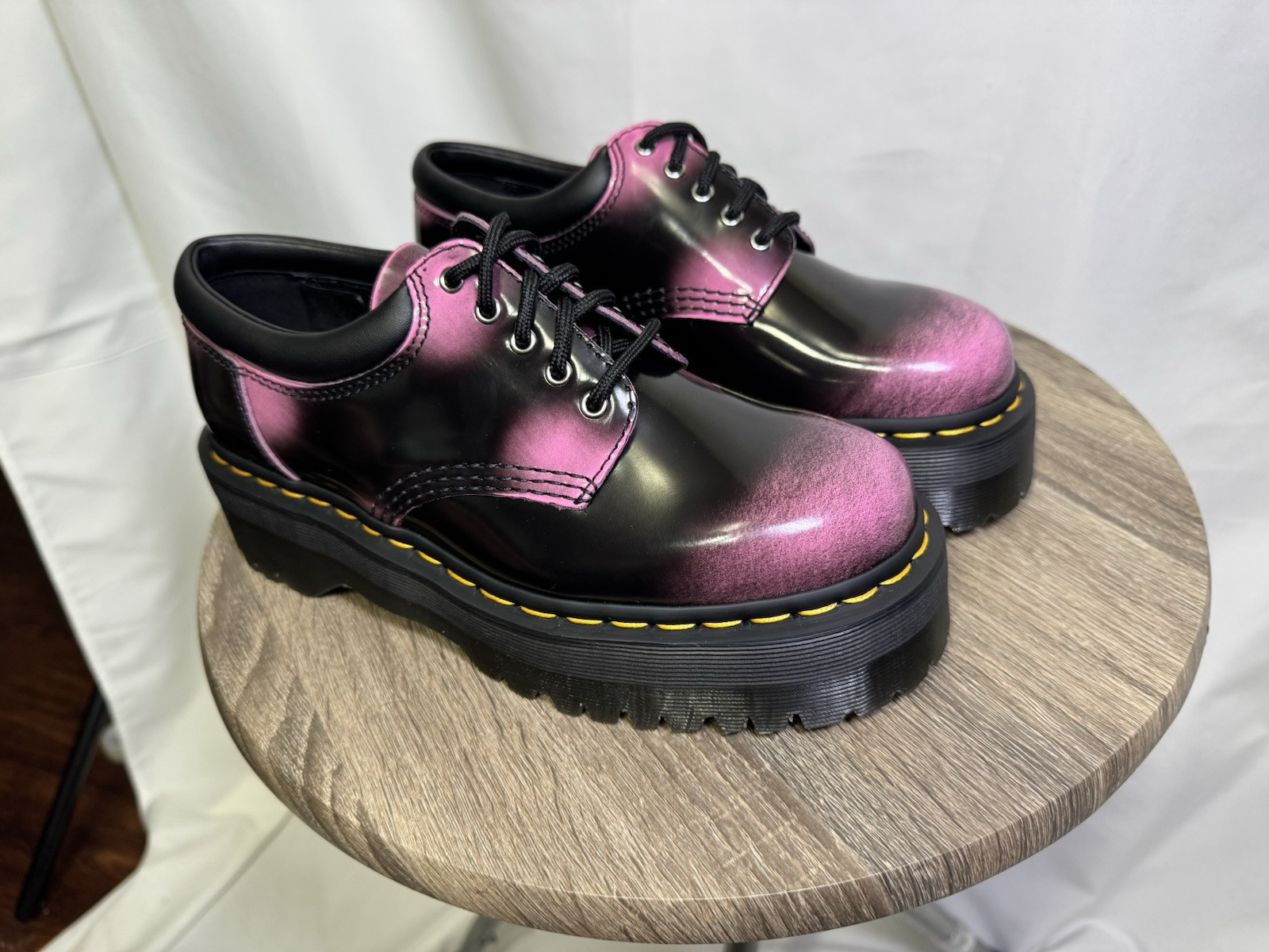 Dr. Martens 8053 Unisex Quad Platform Oxford Shoes Size 6 M 7 L Black/Pink