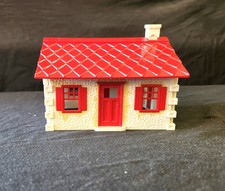Plasticville Cape Cod HP-9, Vintage L, Some Yellowing, Red White, Complete
