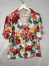 Hawaiian floral XL button front short sleeve shirt