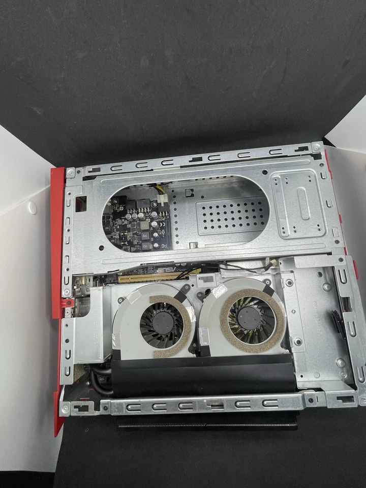 (No probado) ASUS - ROG G20 i5 sin RAM, SIN disco duro, sin tarjeta de video y más... Foto 3 de 4