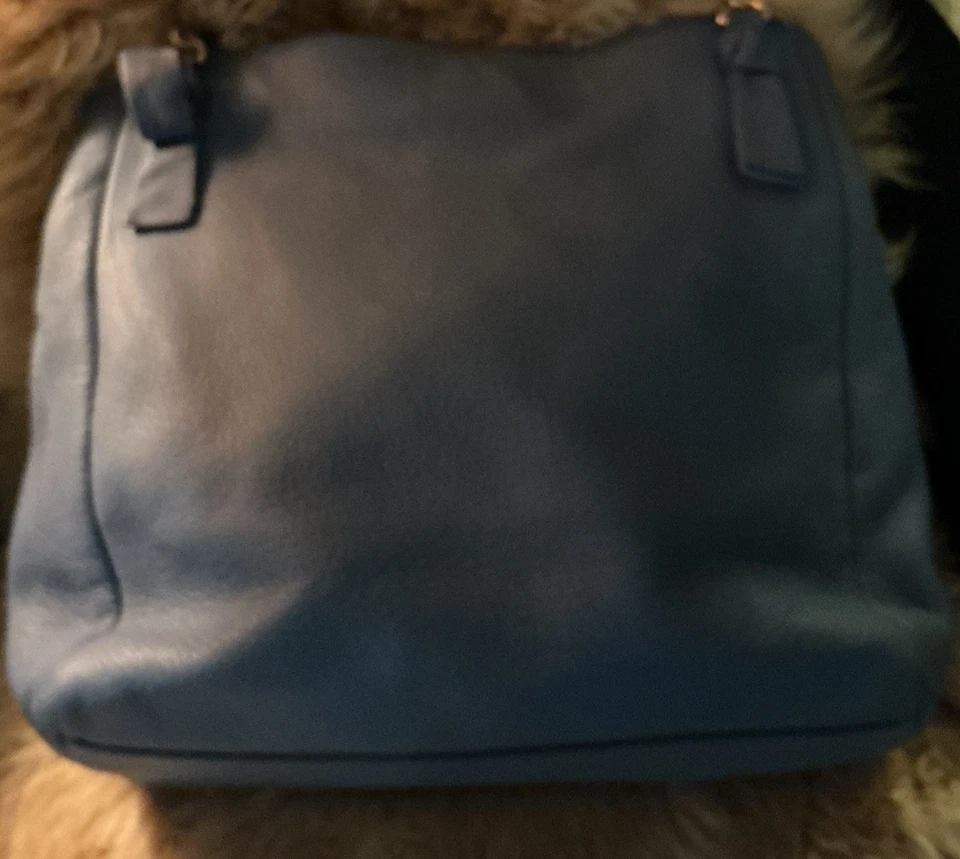 Bolso de mano grande de cuero azul TORY BURCH (usado). Excelente estado ver fotos Foto 3 de 4