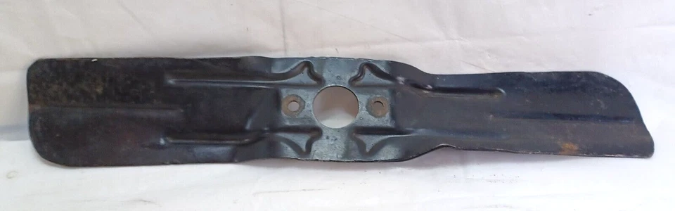 1929 - 1931 GM Chevy 3.2 inline 6 Radiator Cooling Fan Blade 15 3/8 inch long - Image 4 of 4