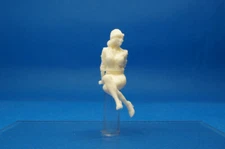Resin Kit 602 1/35 German women in World War II