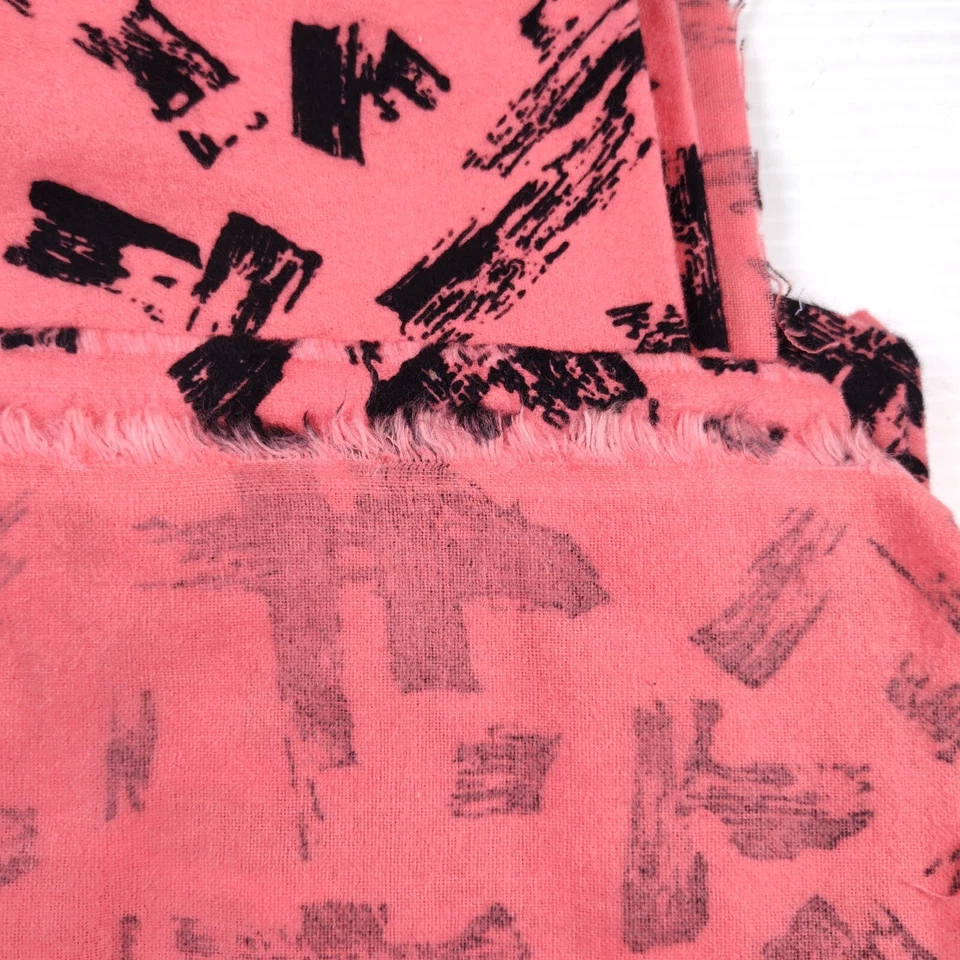 Tela de franela de algodón vintage Marcus Brothers 44x3yds pinceladas negras coral Foto 4 de 4