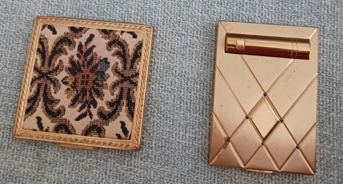 TWO VINTAGE COMPACTS