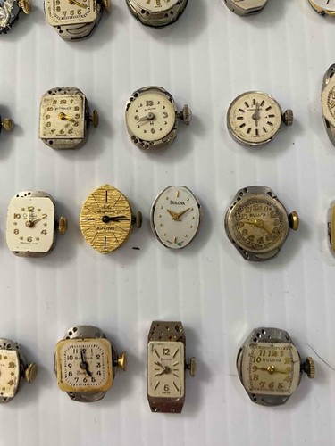60 Lot Lady's Watch Movements For Parts Repair Replacement Hamilton Bulova Elgin - Picture 11 of 23