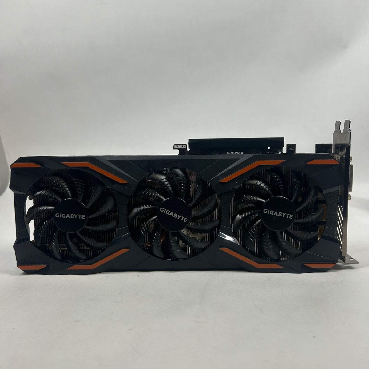 【美品】GIGABYTE GEFORCE GTX 1080 Amazon.com: Gigabyte GeForce GTX 1080 G1 Gaming 8G : Electronics