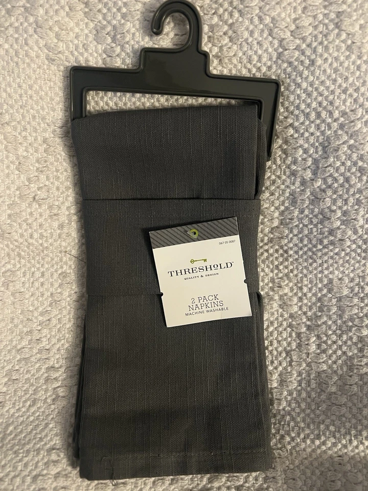 Threshold 2 Pack Napkins 20” X 20” Gray - Image 2 of 4