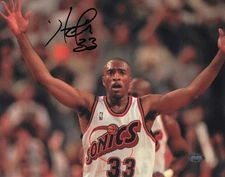 Hersey Hawkins Autographed Signed 8x10 Photo Seattle Supersonics MCS Holo #87289