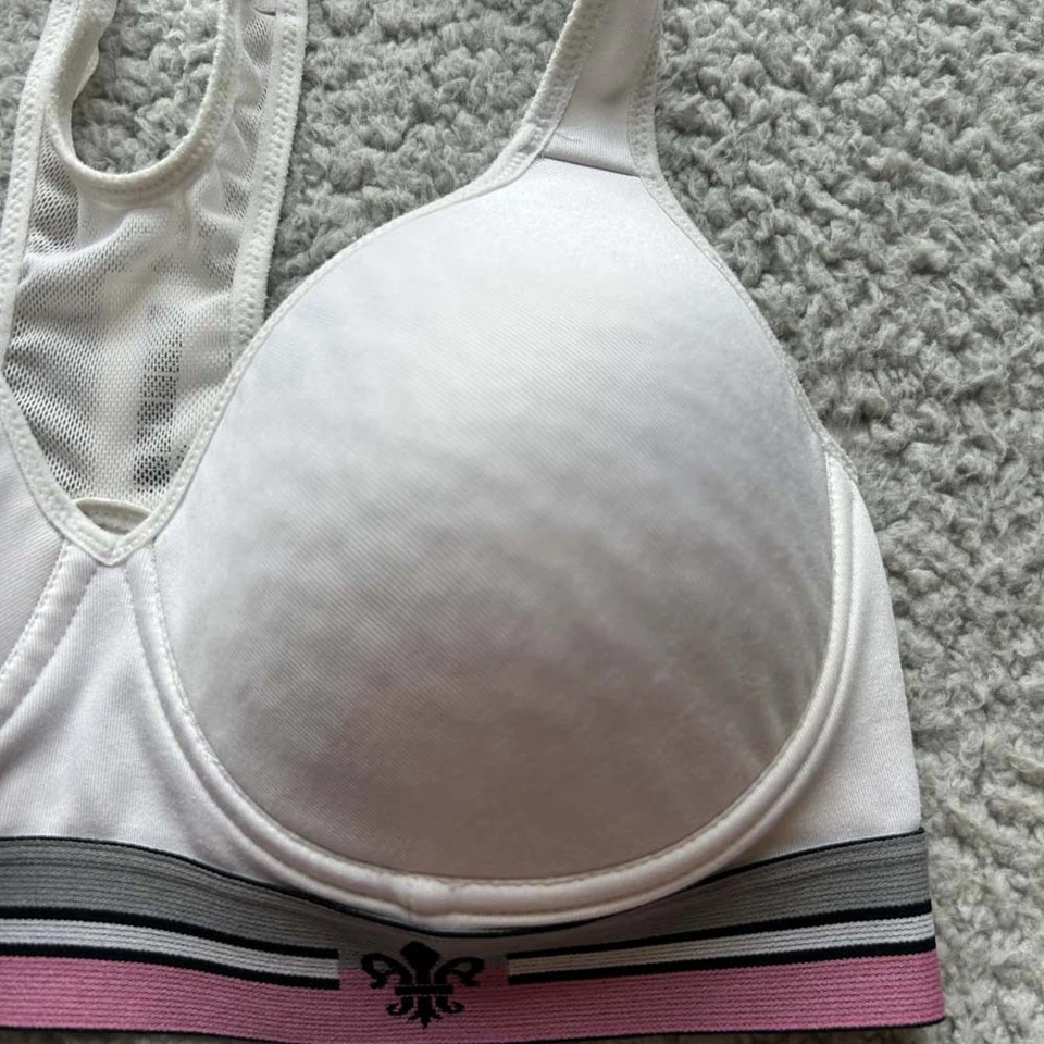 Lily of France Bra 36B Sports Bra 2151703 - Imagem 2 de 4