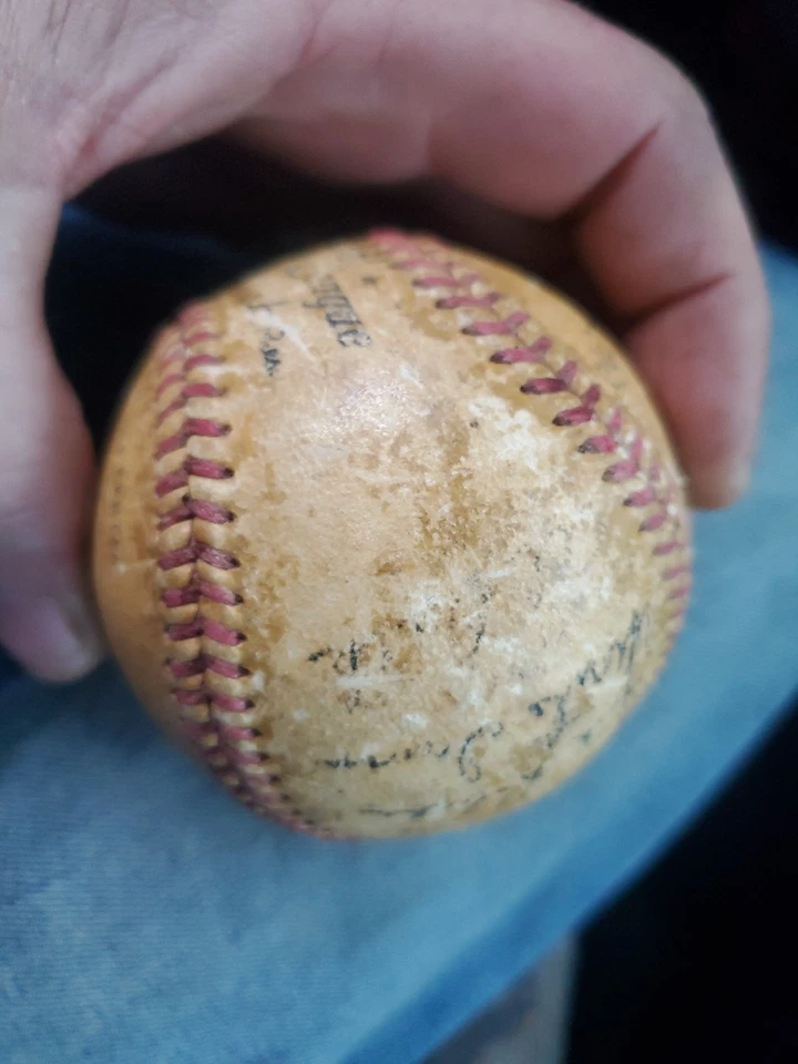Ford C. Frick 1949-51 Spalding Oficial Liga Nacional de Béisbol De colección Foto 2 de 4