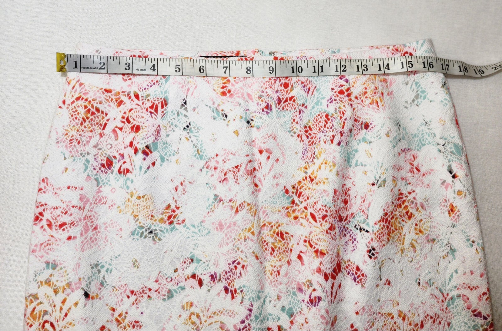 Attention Multi-colored Womens Spring Colors Flor… - image 4