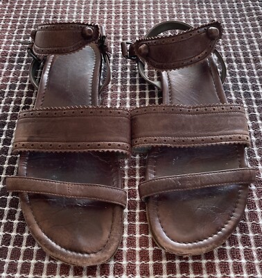 Balenciaga Paris Brown Leather Size 39 Ankle Strap Flat Gladiator Sandals  Rare