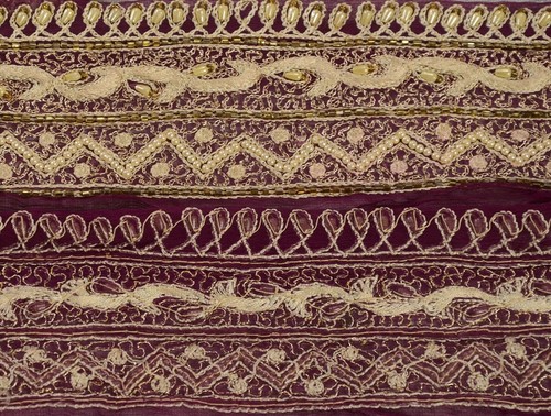 Sanskriti Vintage Saree Border Hand Beaded 1 Yd Trims Lace 2.5"W Floral Maroon - Picture 3 of 6