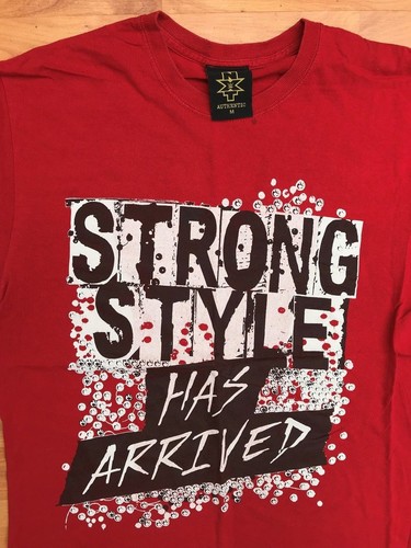 Wwe Shinsuke Nakamura Rosso T-Shirt Wrestling Autentico Memorabilia Mdeium M Nxt - Foto 2 di 3