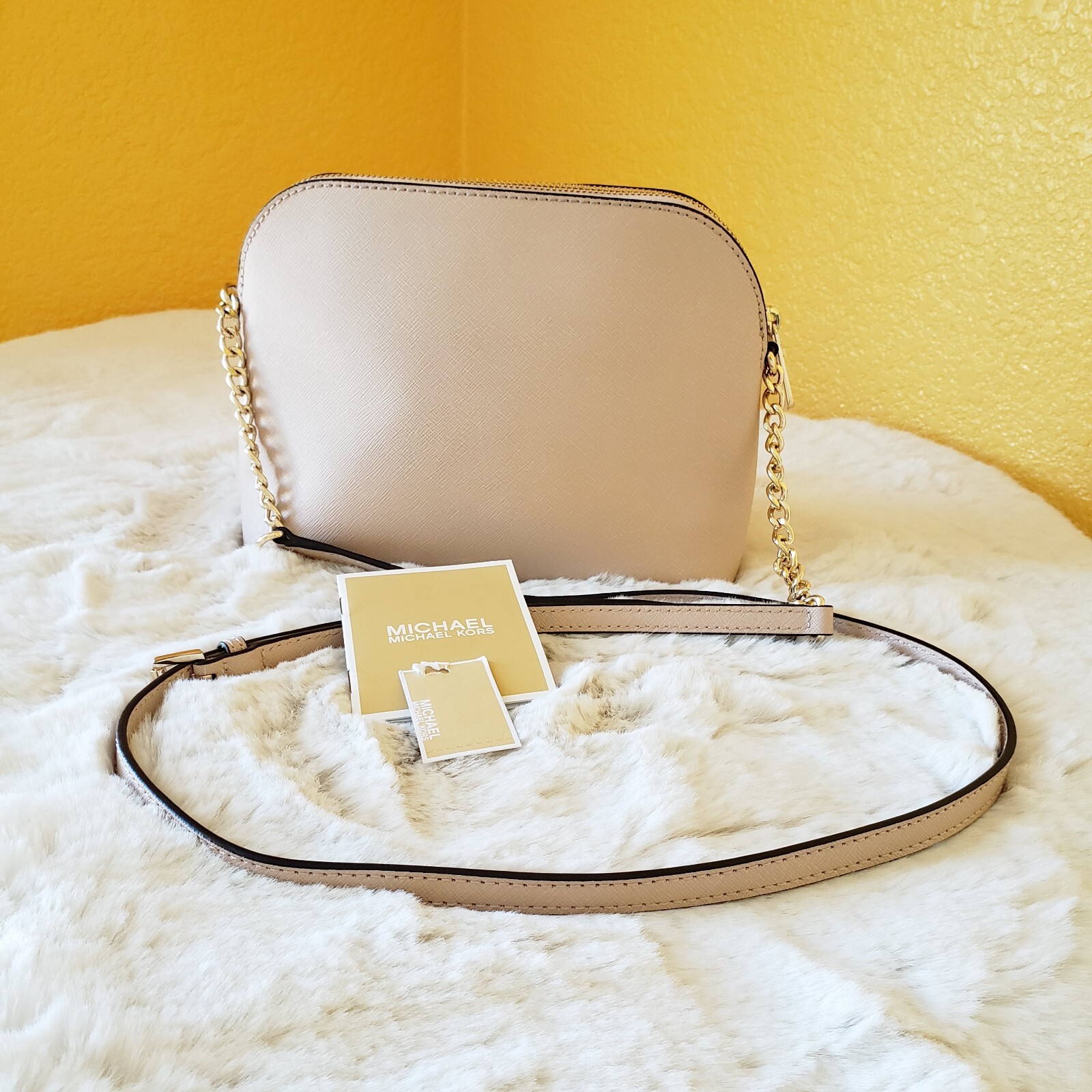 Michael Kors CINDY LG Dome Crossbody Ballet Pink Leather Purse 38S9YCPC3L NWT thumbnail 5