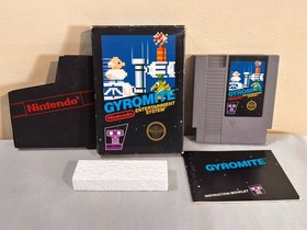 NES- GYROMITE: CIB- 5 Screw- Cleaned/Tested Works!-Intact Hangtag!!