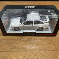 [With Box] 1/18 Scale Ford Sierra RS 1988 MINICHAMPS Diecast el Car Collection