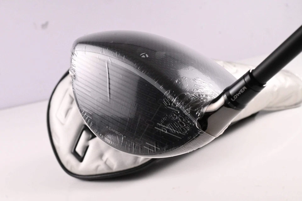 Taylormade Qi35 Driver / 10.5 Degree / Stiff Flex Fujikura Ventus Blue 5 - Image 4 of 4