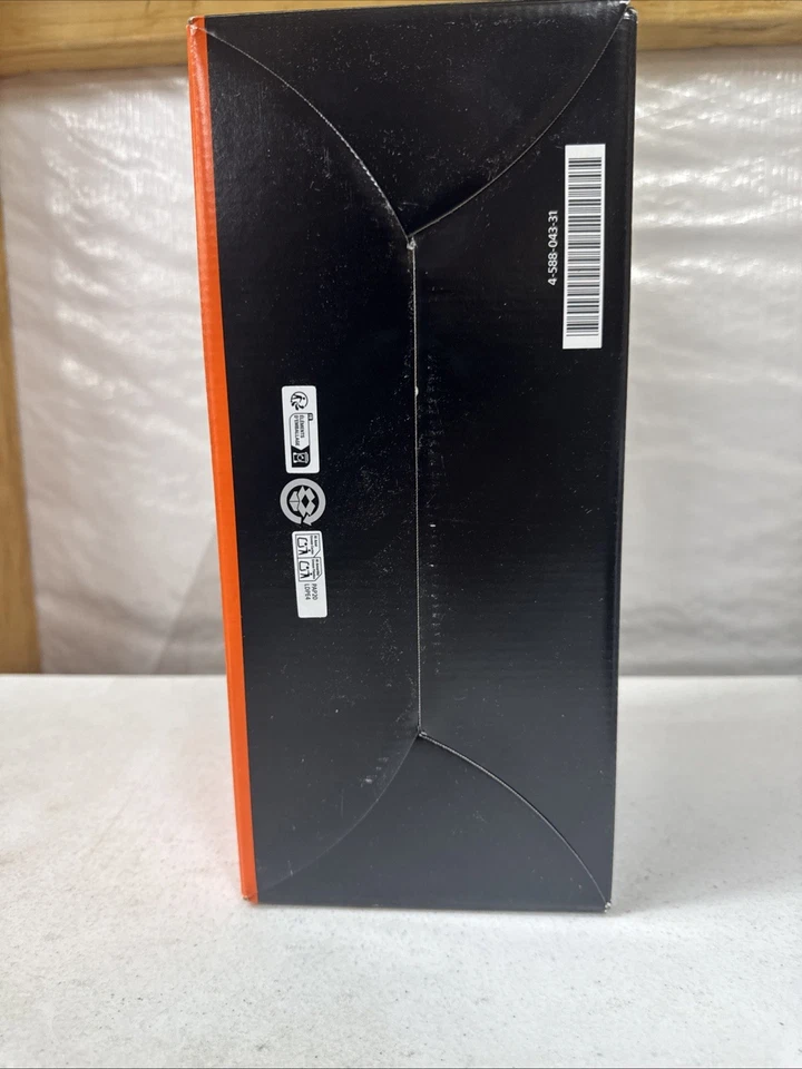 Sony  FE 70-200mm F2.8 GM OSS II Full-Frame Telephoto Zoom G Master Lens E Mount - Image 4 of 4