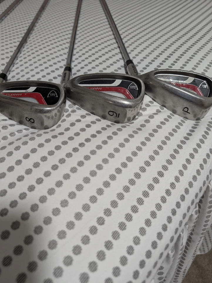 Hierros de golf Maxfli negros 5,6,7,8,9 P diestro regular flexible para hombre Foto 4 de 4