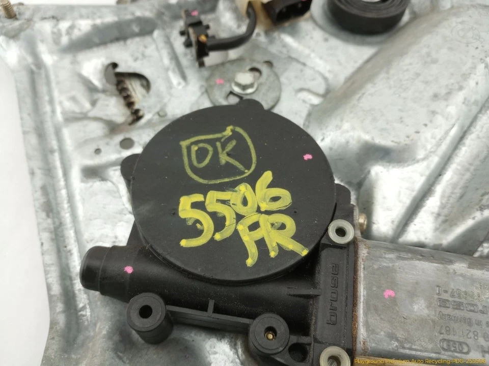 Регулятор правого переднего стекла с двигателем для BMW 735i E32 SEDAN 88-94 - Изображение 3 из 4