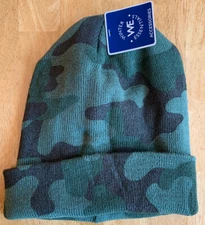 NEW! Winter Essentials Winter Hat. Green Camouflage-H/G