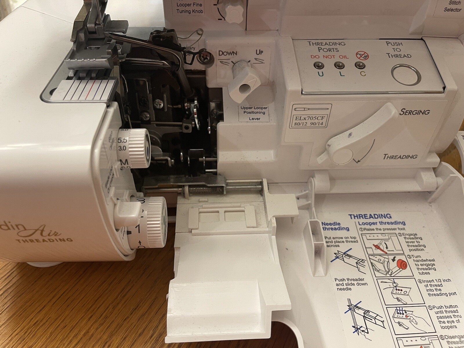 Baby Lock Evolution Serger Model BLE8W2; 8 thread, Serger, Cover